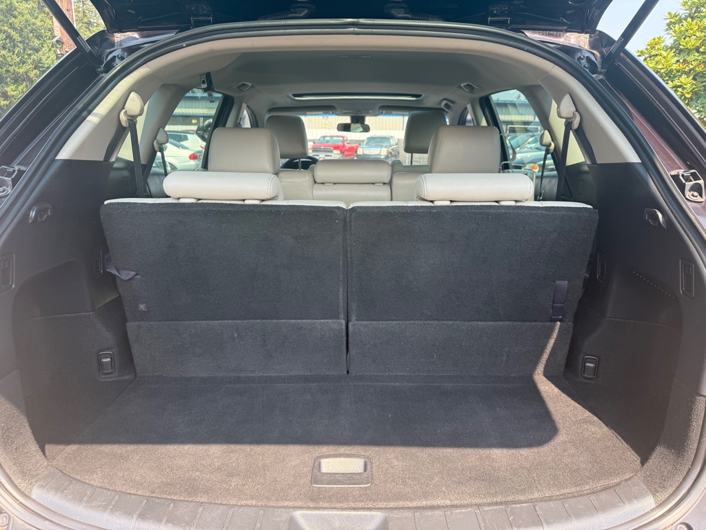 Photo 11 of this MAZDA CX-9