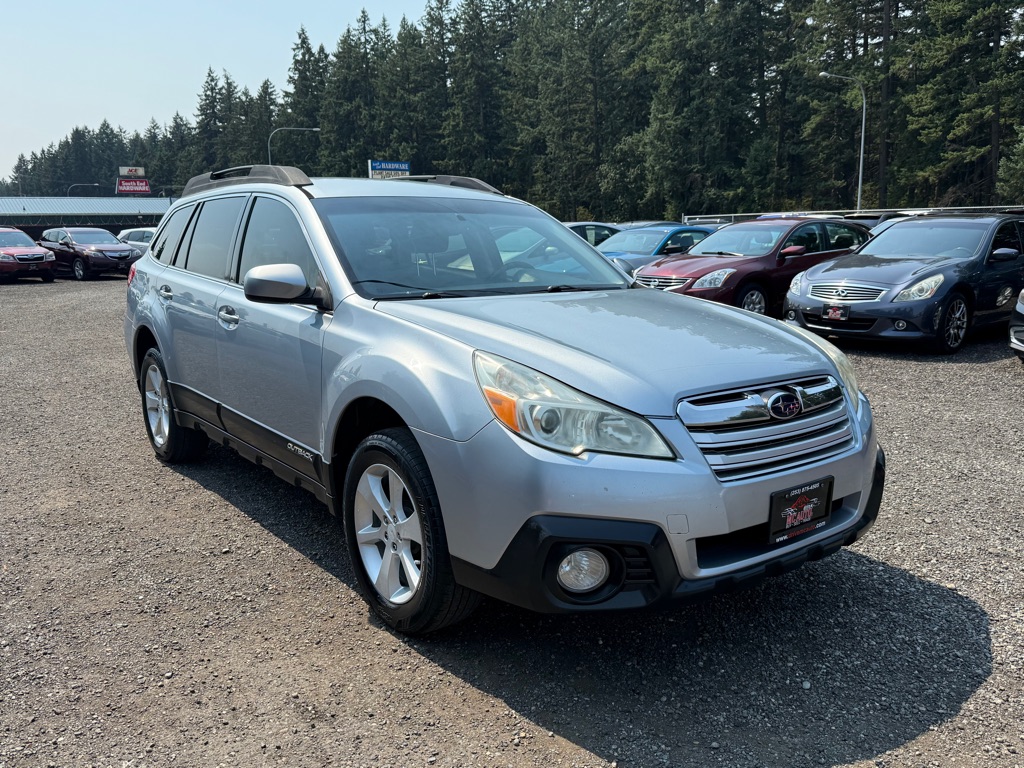 Photo 2 of this SUBARU OUTBACK