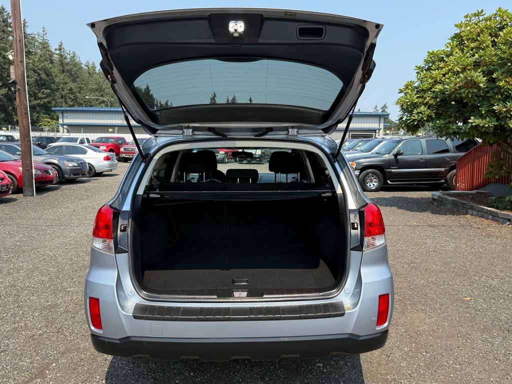 Photo 11 of this SUBARU OUTBACK