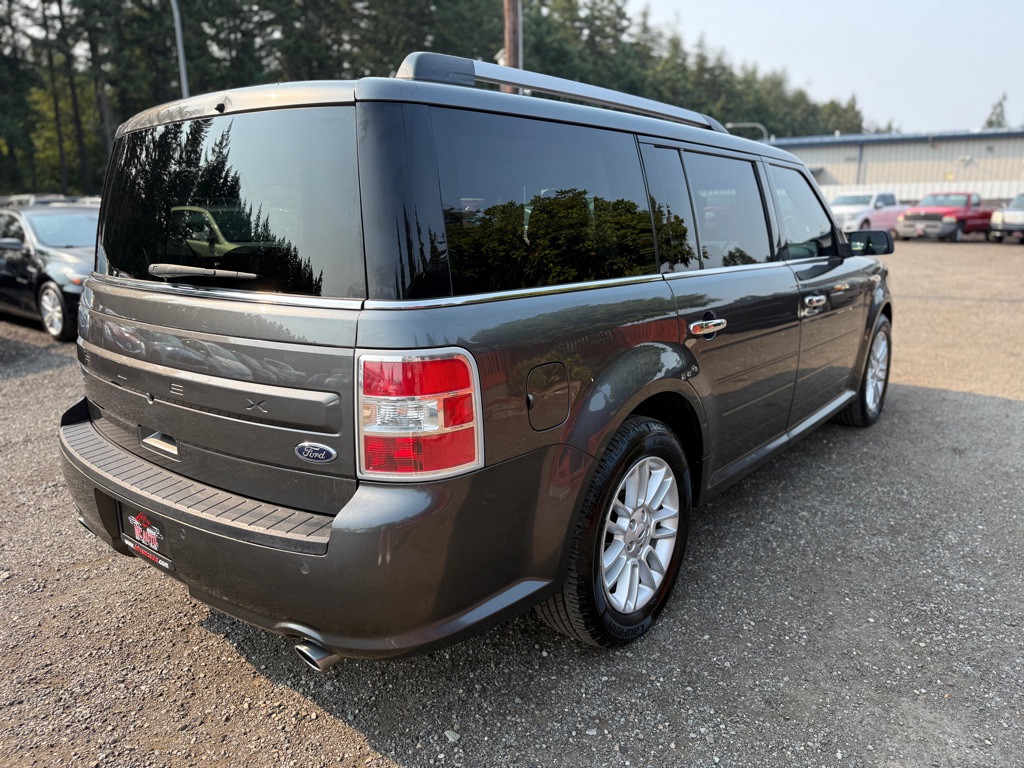 Photo 8 of this FORD FLEX