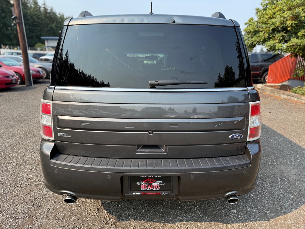 Photo 7 of this FORD FLEX