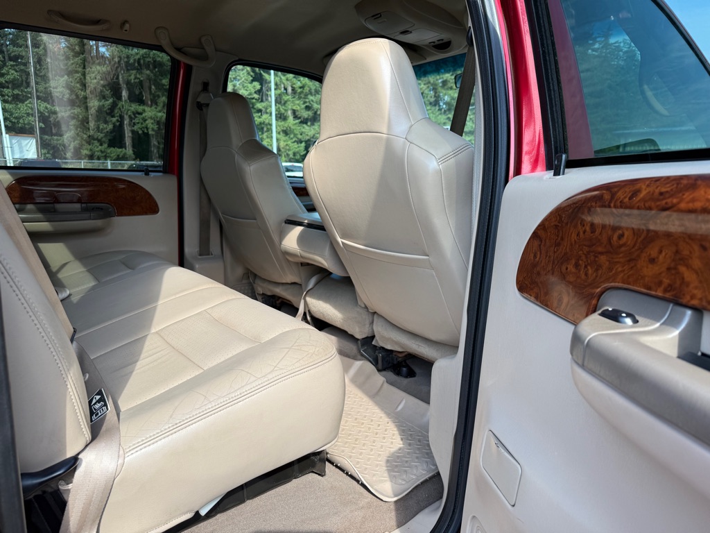 Photo 11 of this FORD F350
