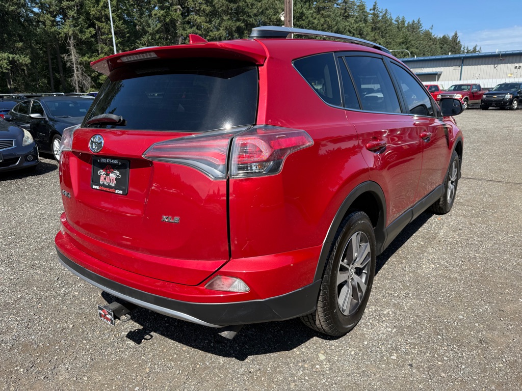 Photo 8 of this TOYOTA RAV4