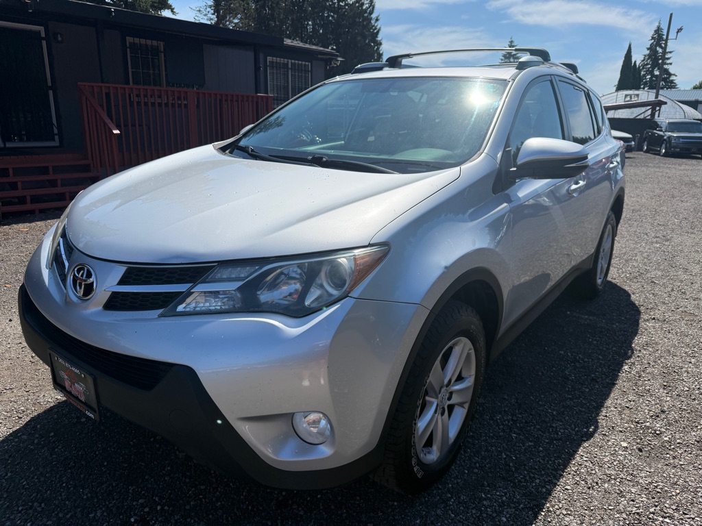 Photo 4 of this TOYOTA RAV4