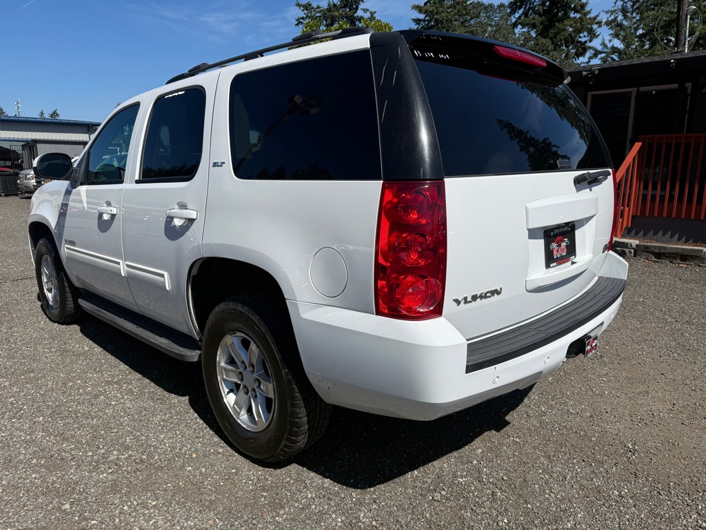 Photo 6 of this GMC YUKON