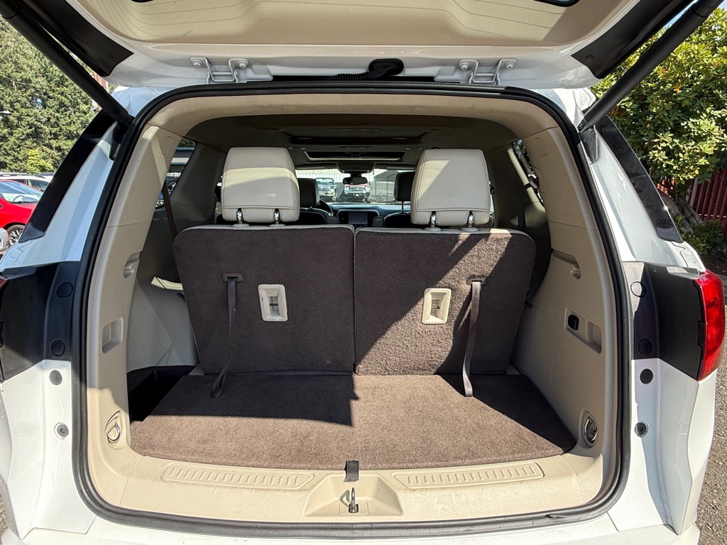 Photo 26 of this GMC ACADIA