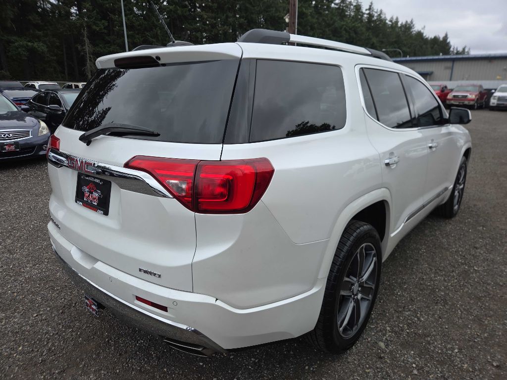 Photo 8 of this GMC ACADIA