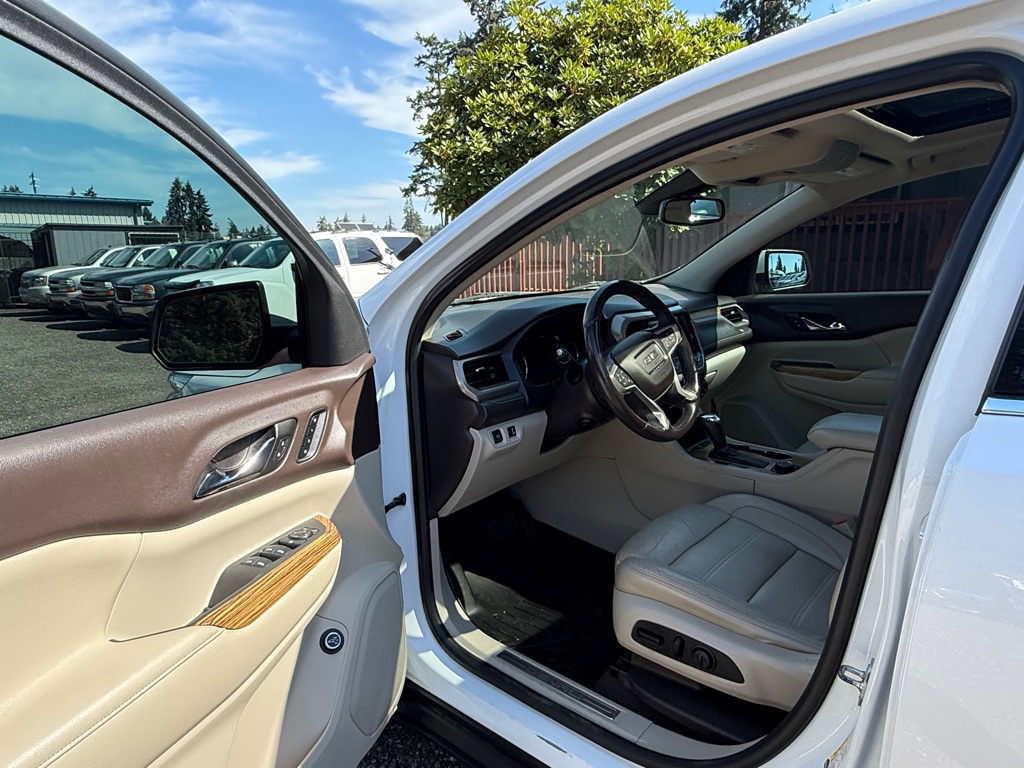 Photo 23 of this GMC ACADIA