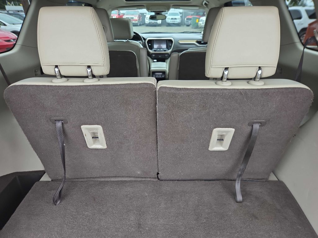 Photo 9 of this GMC ACADIA