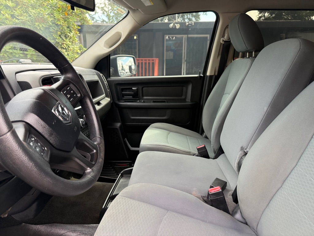 Photo 14 of this RAM 1500