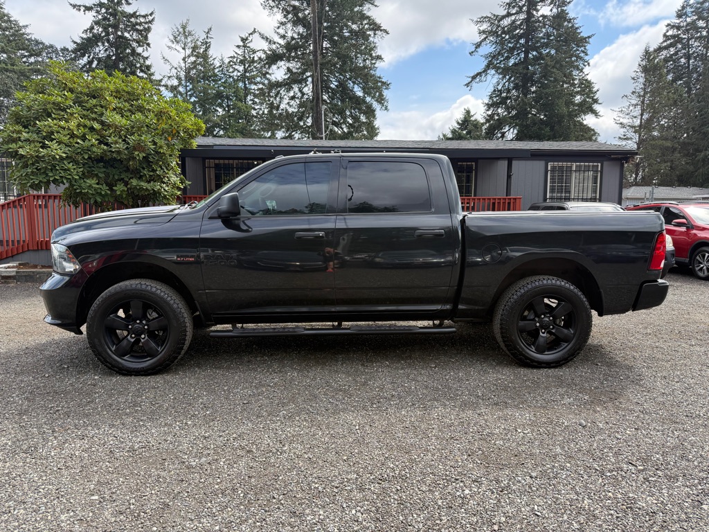 Photo 5 of this RAM 1500