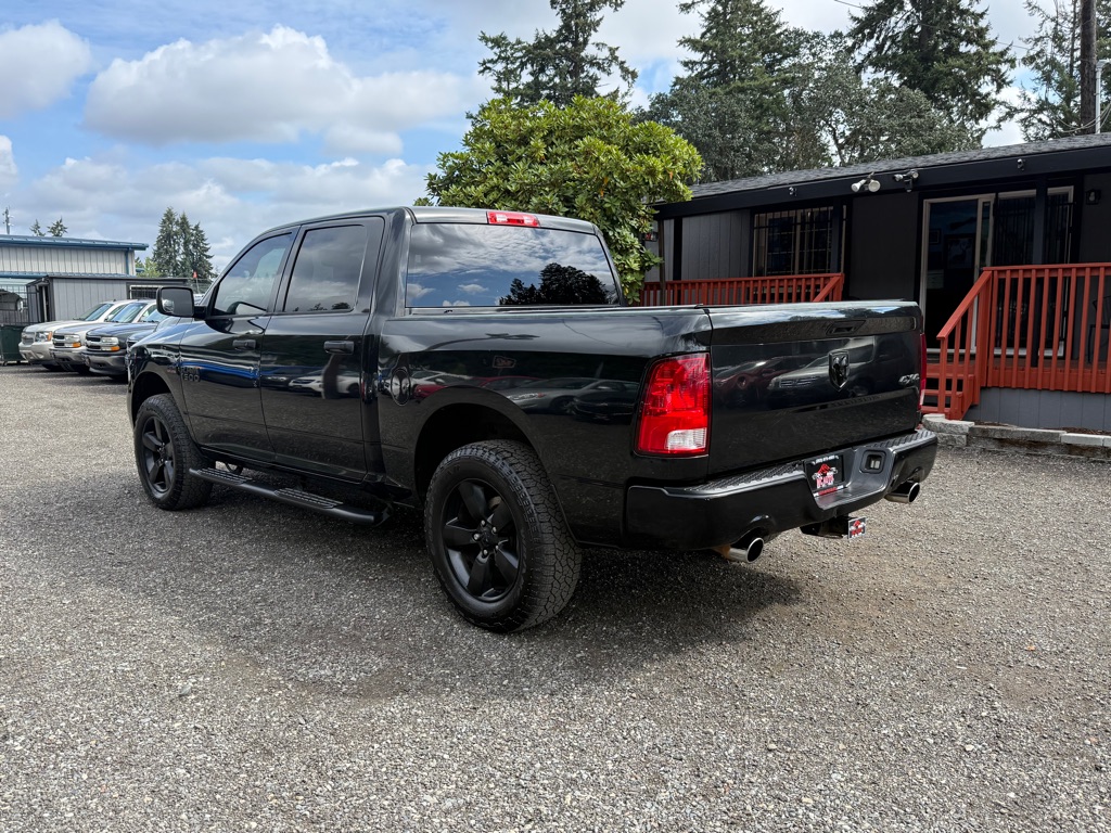 Photo 6 of this RAM 1500
