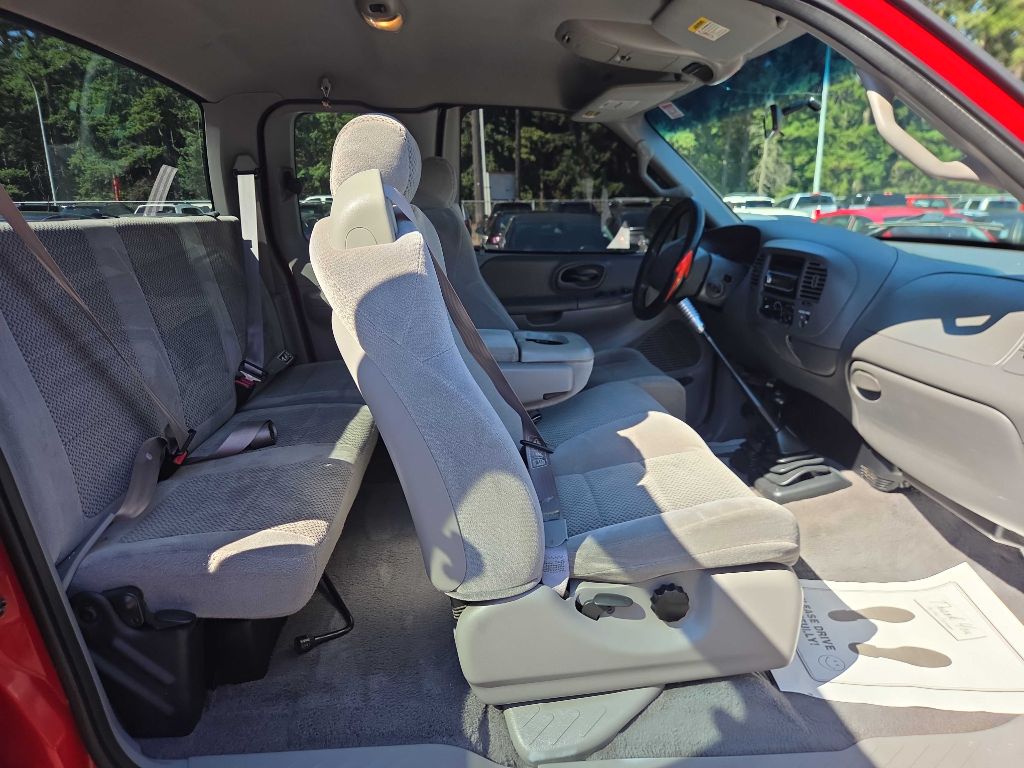Photo 9 of this FORD F150