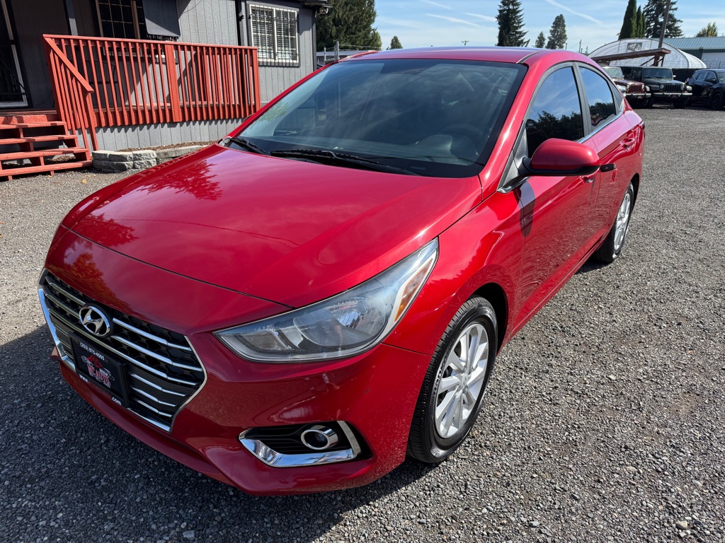Photo 4 of this HYUNDAI ACCENT