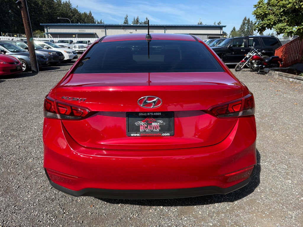 Photo 7 of this HYUNDAI ACCENT