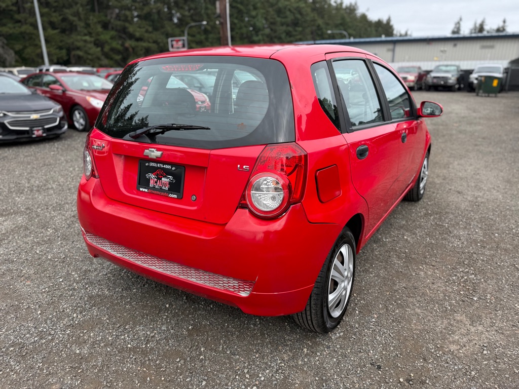 Photo 8 of this CHEVROLET AVEO