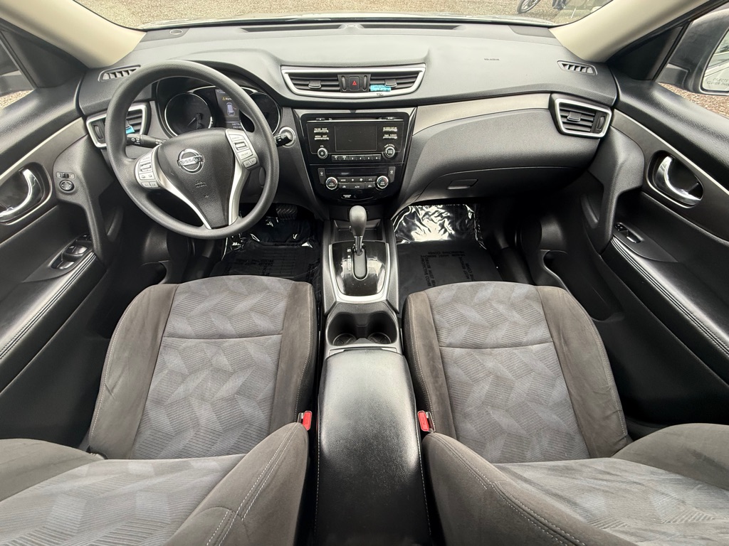 Photo 14 of this NISSAN ROGUE