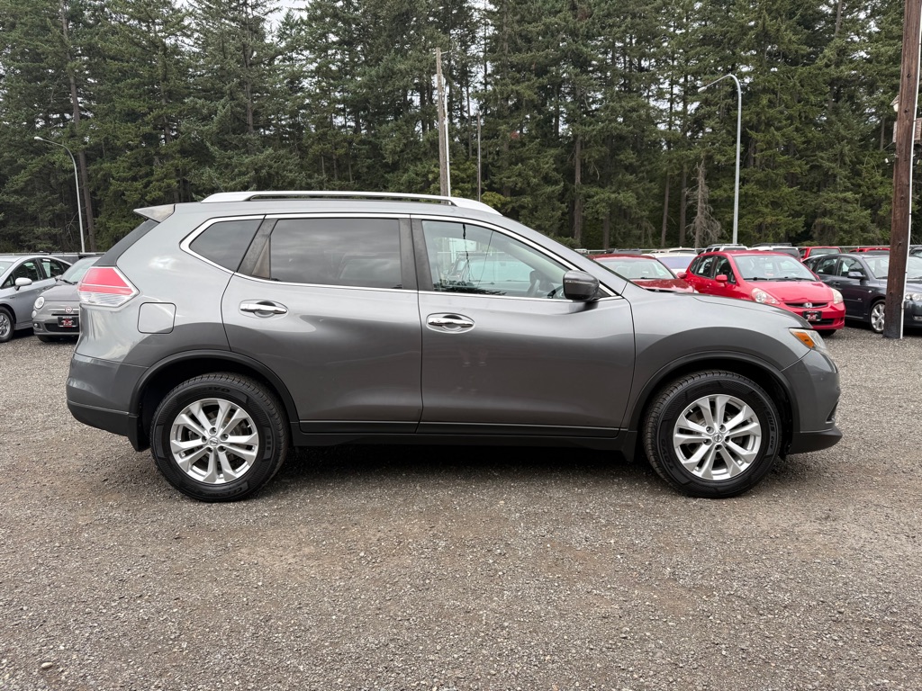 2015 NISSAN ROGUE