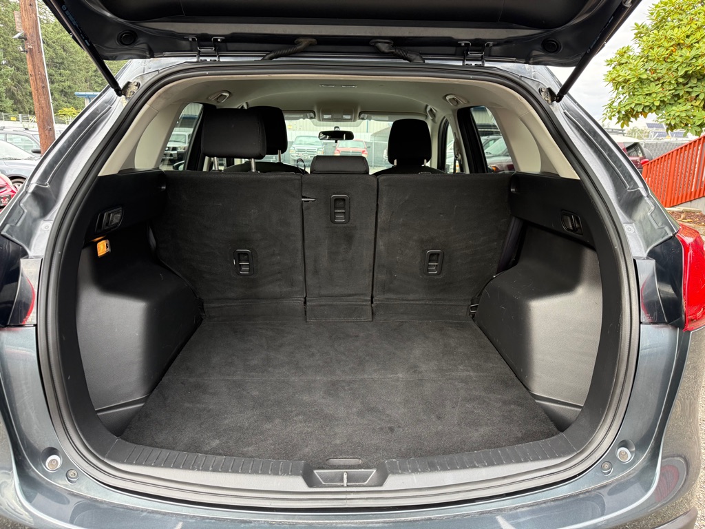 Photo 11 of this MAZDA CX-5