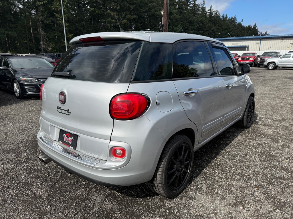 Photo 24 of this FIAT 500L