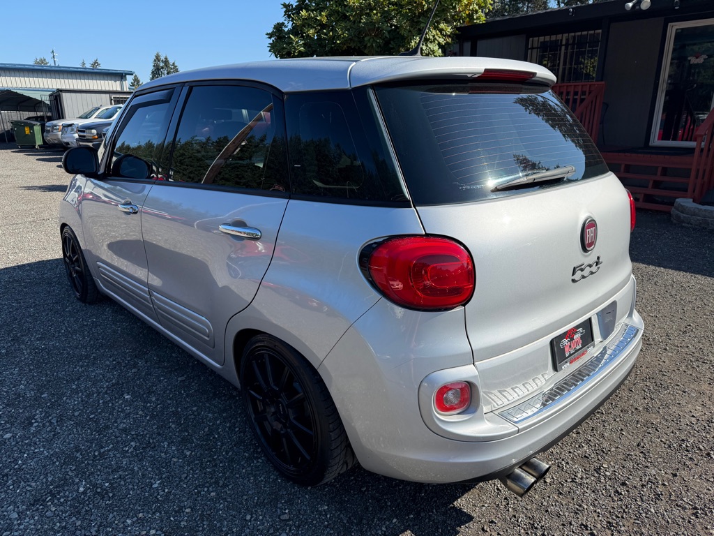 Photo 6 of this FIAT 500L