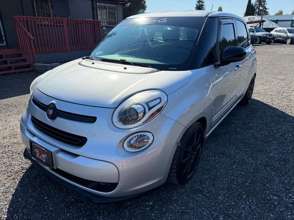 Photo 4 of this FIAT 500L
