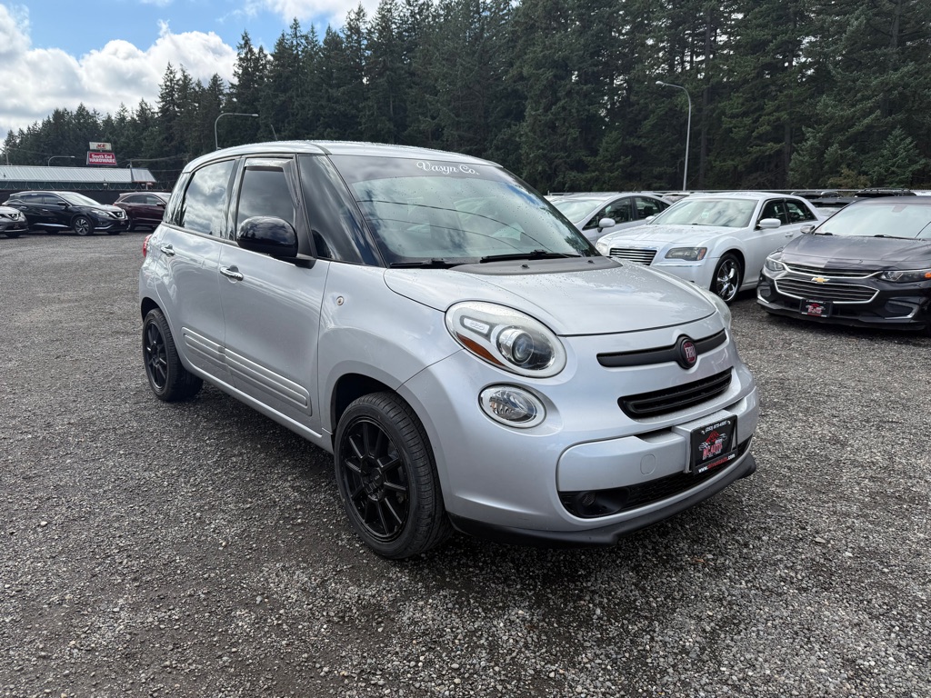 Photo 17 of this FIAT 500L