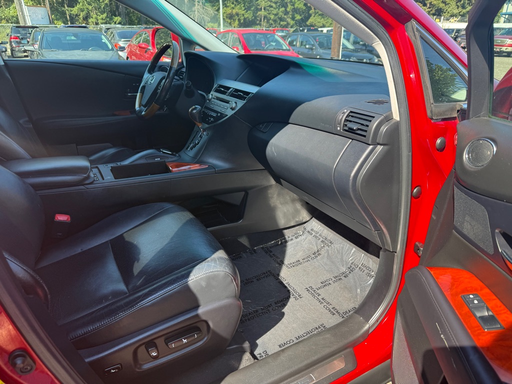 Photo 14 of this LEXUS RX 350