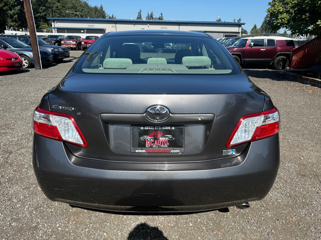 Photo 7 of this TOYOTA CAMRY HYBRID
