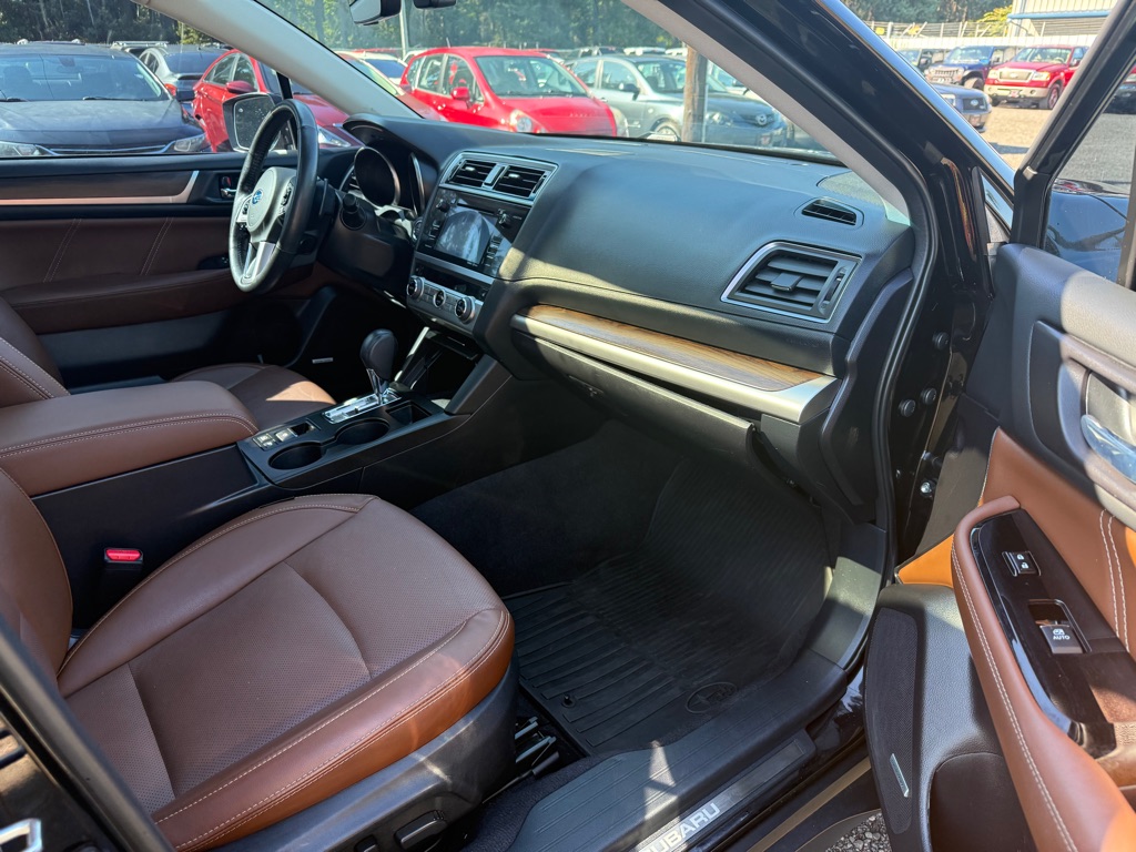 Photo 13 of this SUBARU OUTBACK