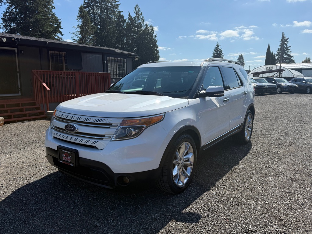Photo 4 of this FORD EXPLORER