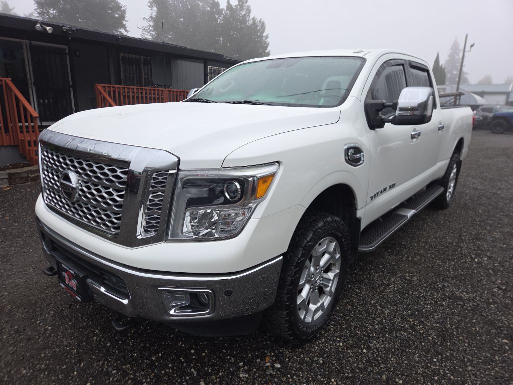 Photo 4 of this NISSAN TITAN XD