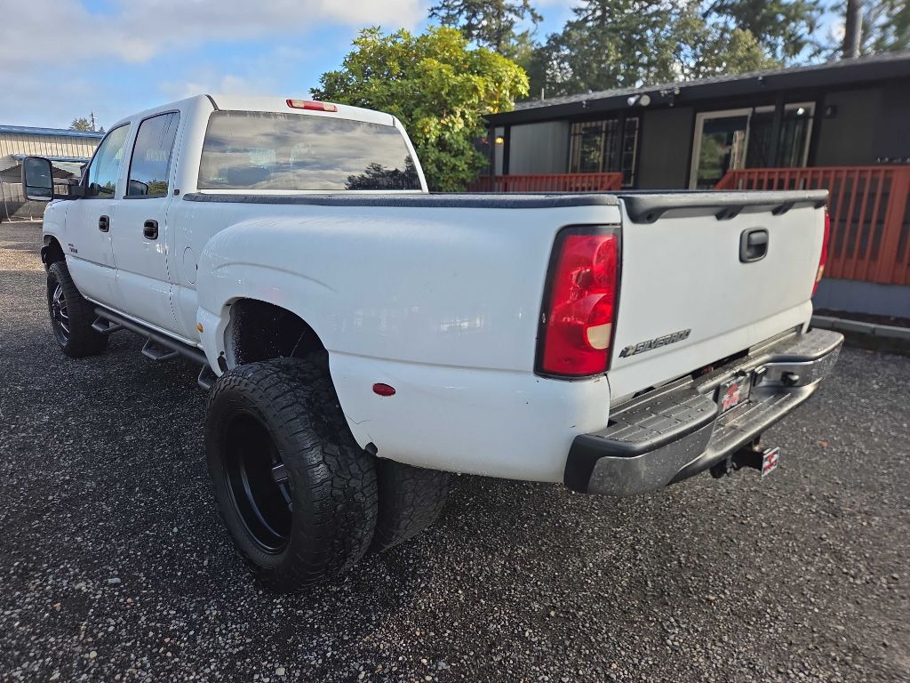Photo 6 of this CHEVROLET SILVERADO 3500