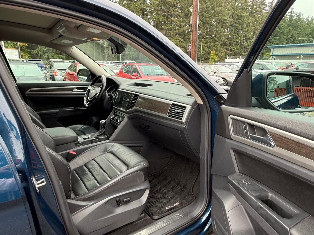 Photo 15 of this VOLKSWAGEN ATLAS