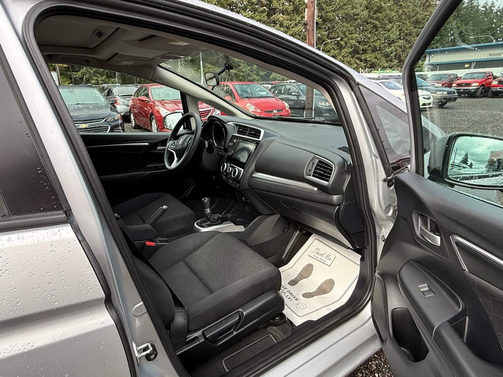 Photo 14 of this HONDA FIT