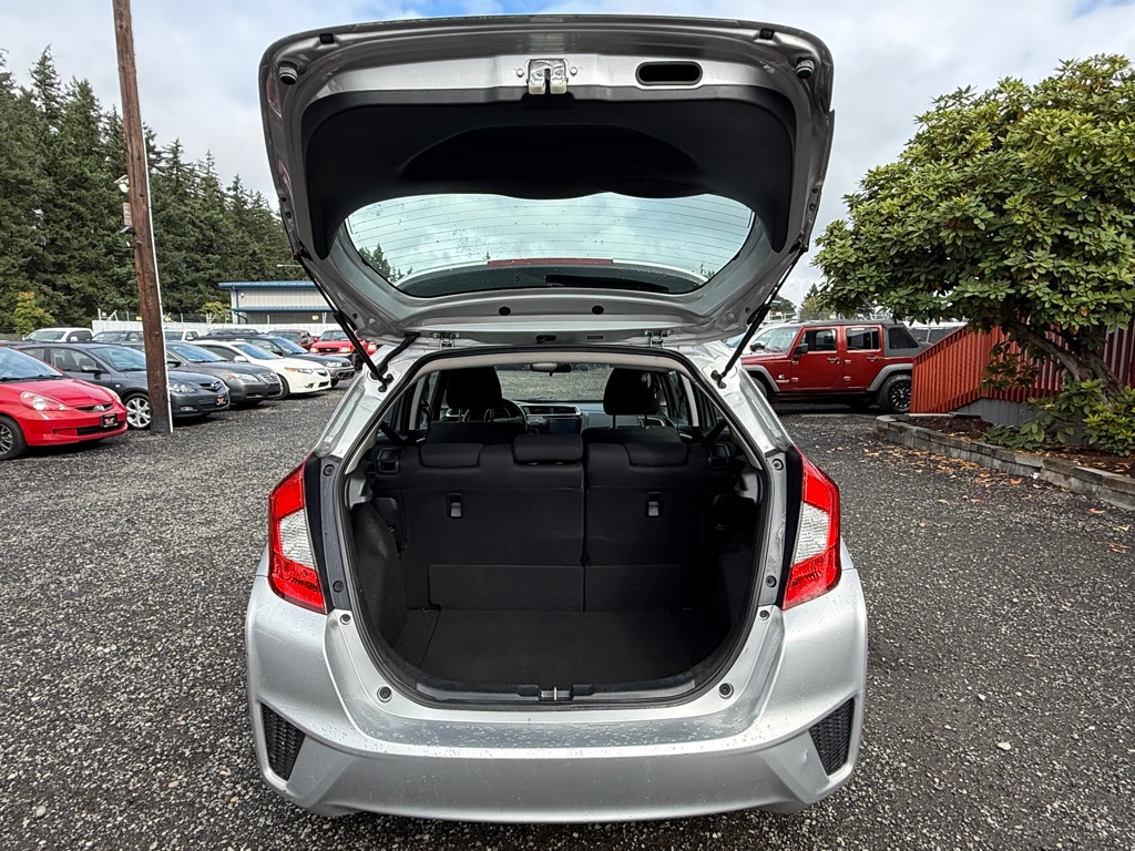 Photo 12 of this HONDA FIT