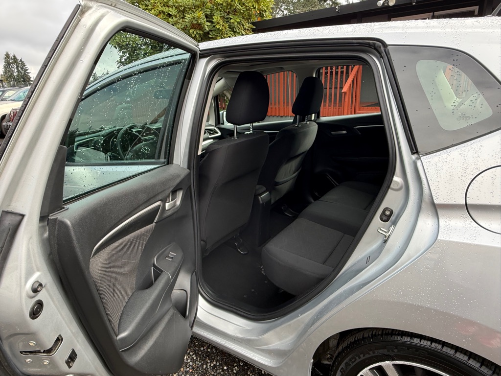 Photo 10 of this HONDA FIT