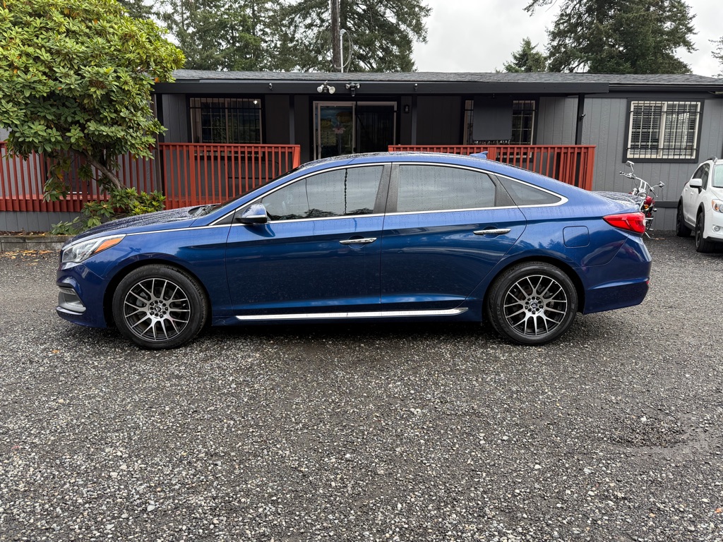 Photo 5 of this HYUNDAI SONATA