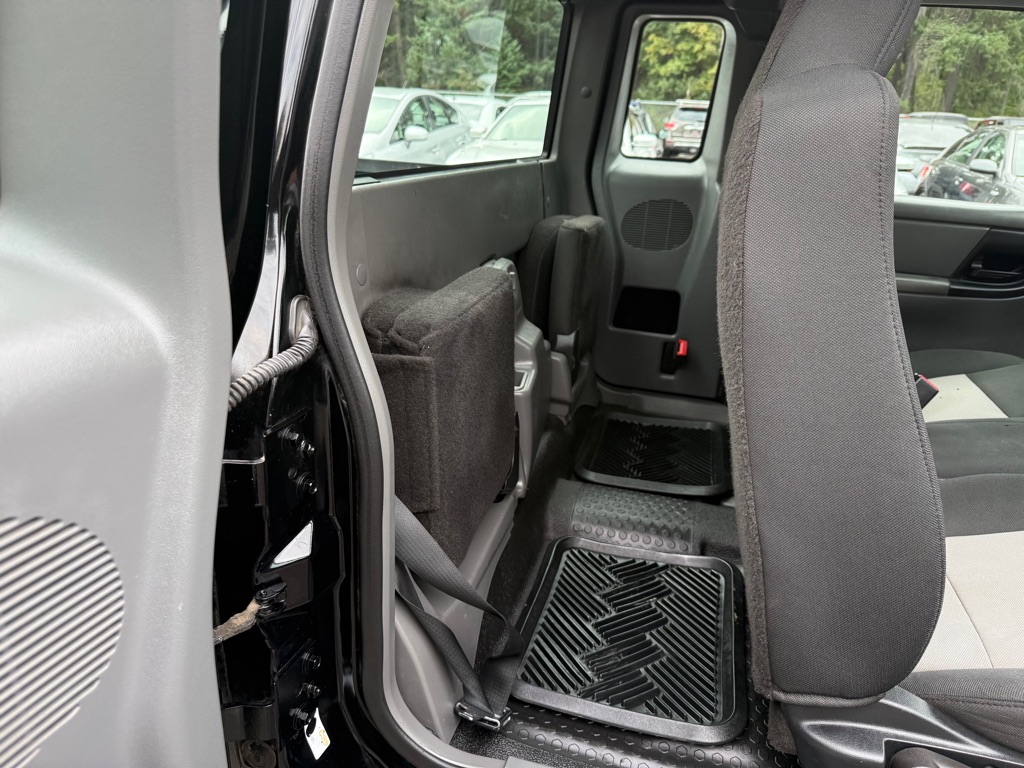 Photo 11 of this FORD RANGER
