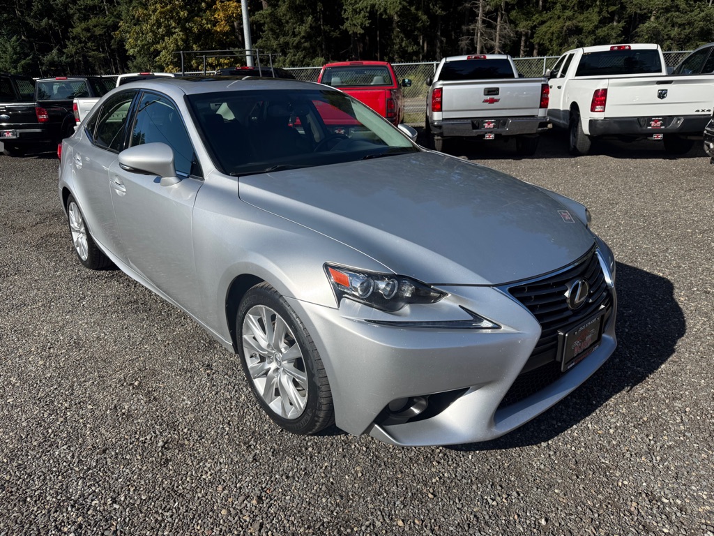 Photo 2 of this LEXUS IS 250