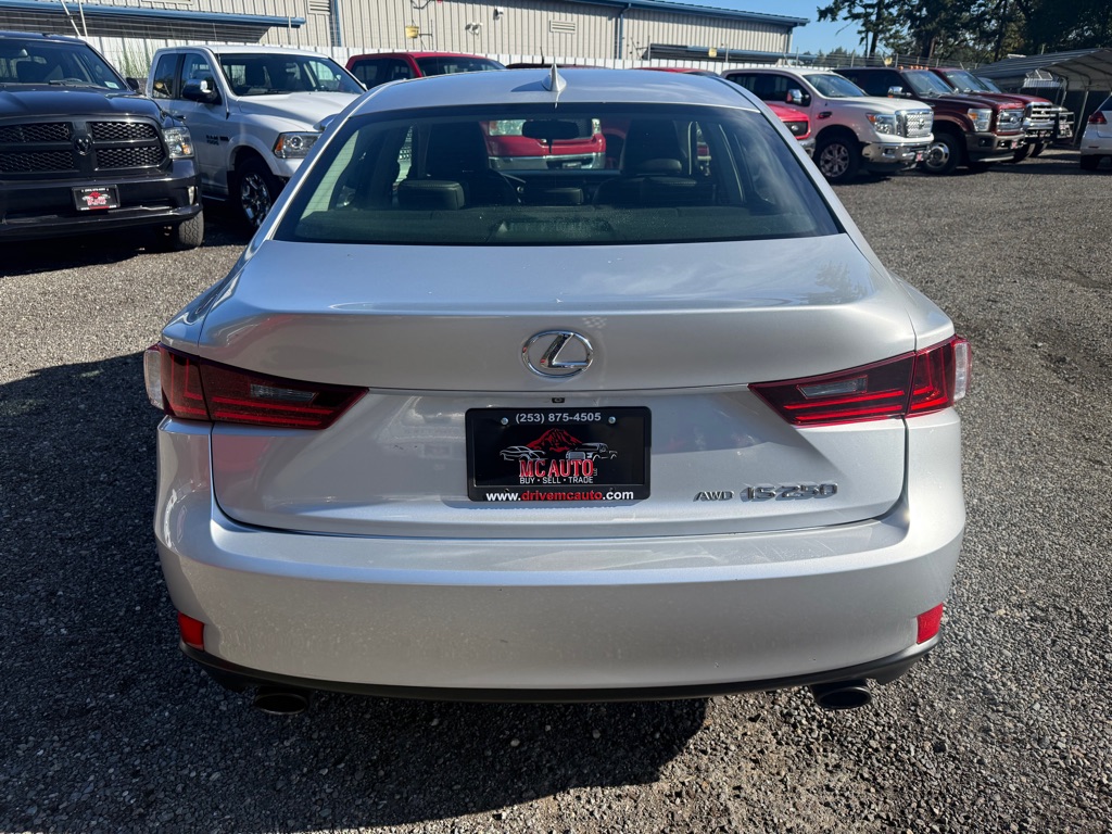 Photo 7 of this LEXUS IS 250