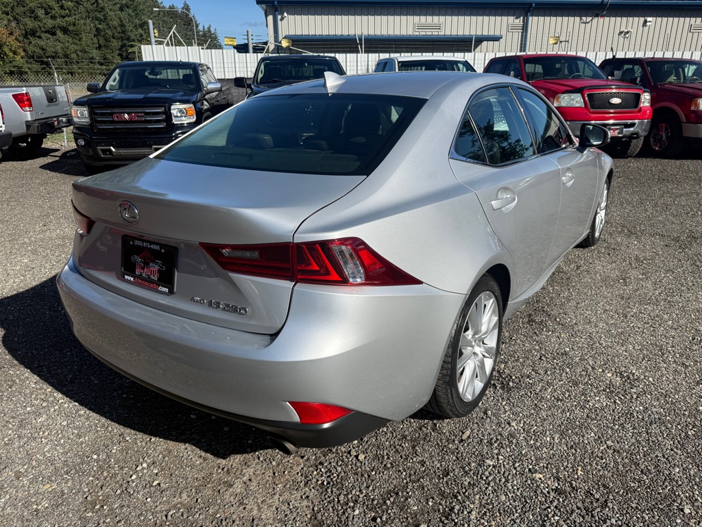 Photo 8 of this LEXUS IS 250