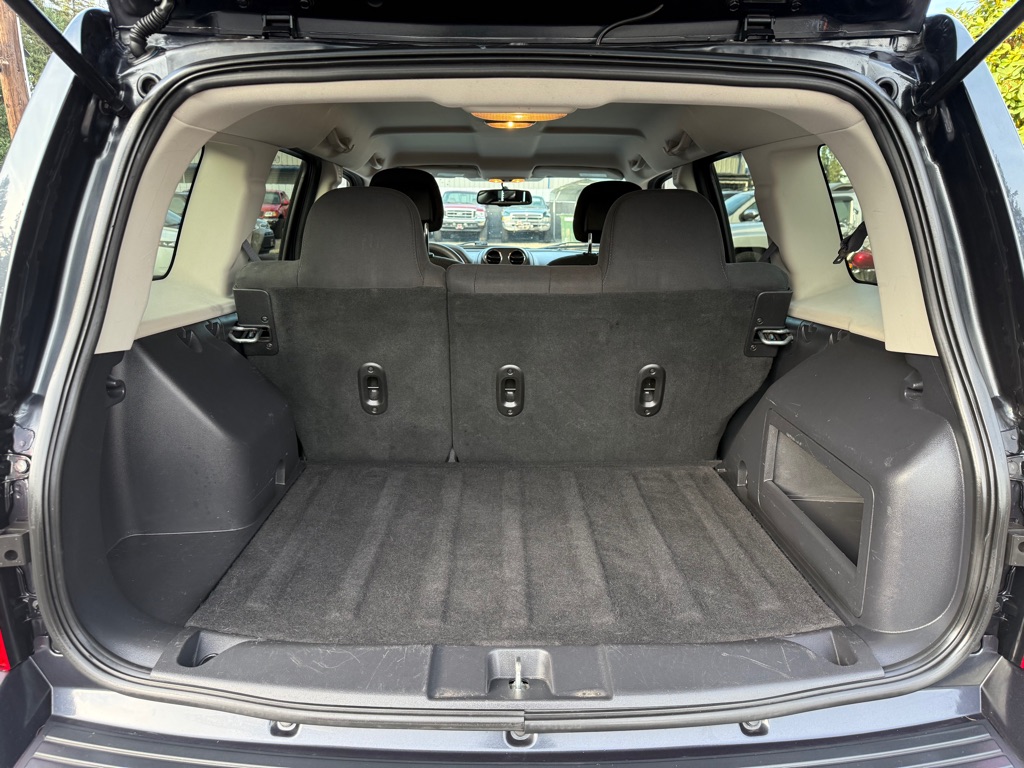 Photo 11 of this JEEP PATRIOT