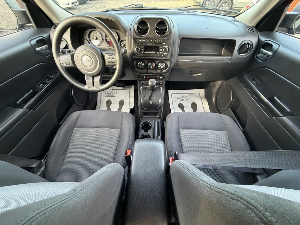 Photo 14 of this JEEP PATRIOT