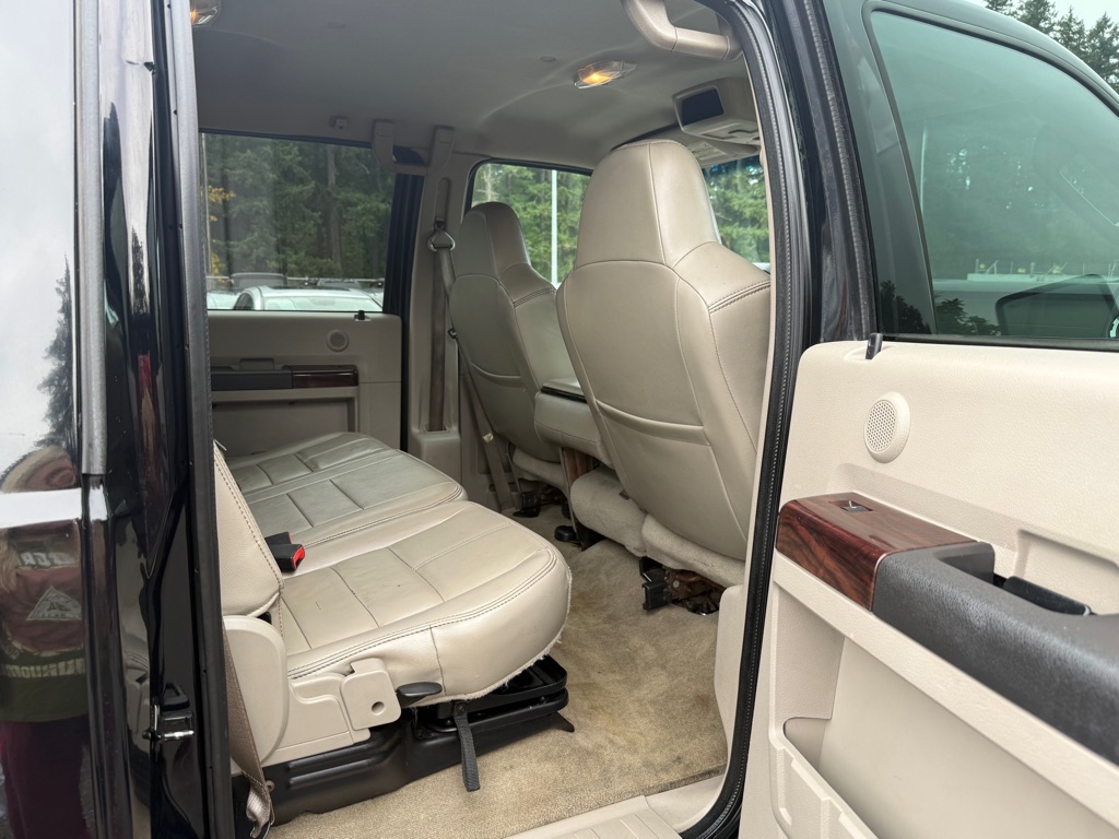 Photo 10 of this FORD F250