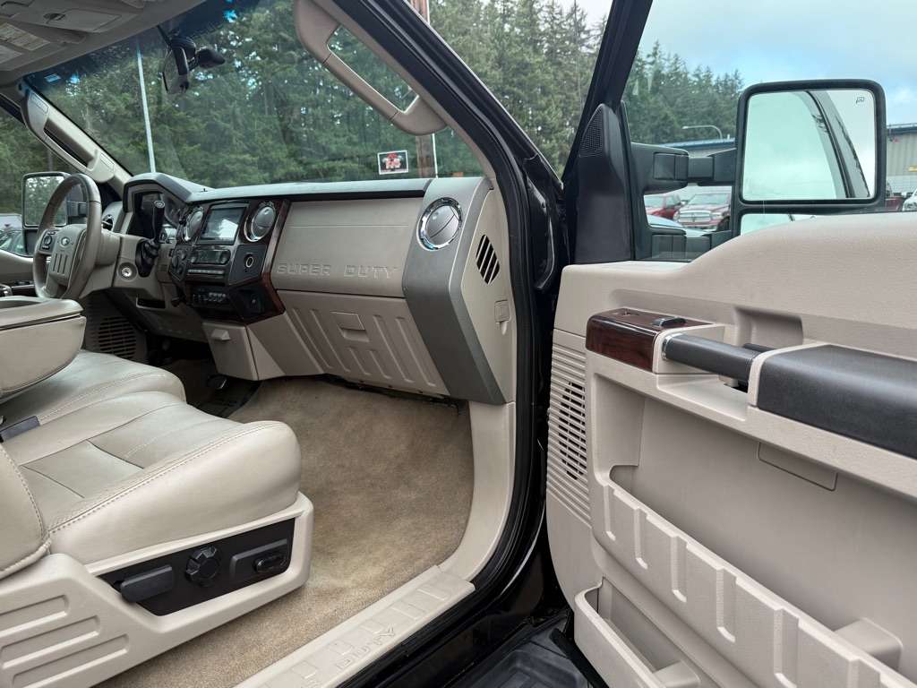 Photo 11 of this FORD F250