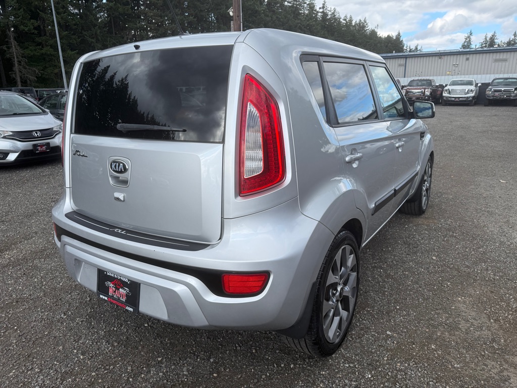 Photo 8 of this KIA SOUL
