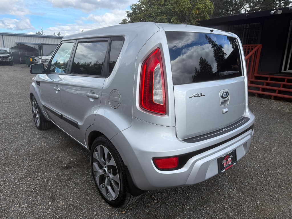 Photo 6 of this KIA SOUL