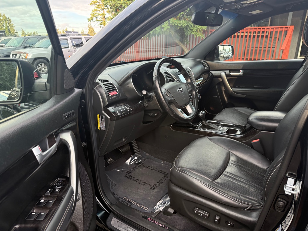 Photo 9 of this KIA SORENTO