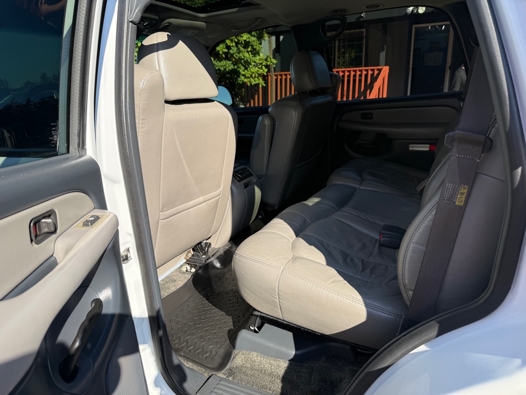 Photo 11 of this CHEVROLET TAHOE